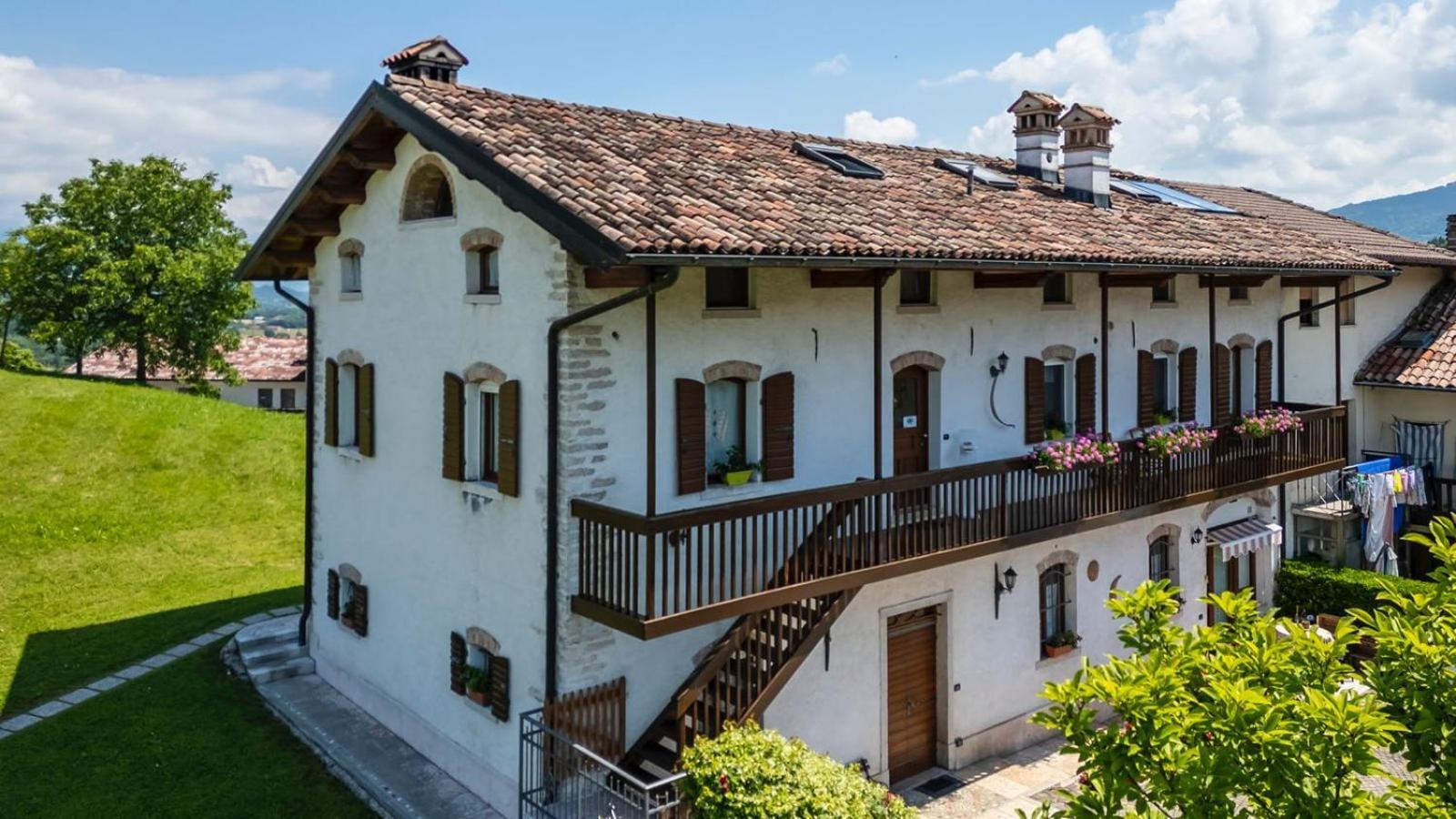 Casa Giovannella Feltre Eksteriør billede